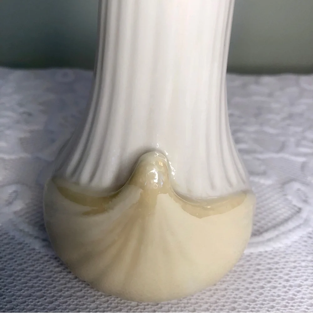 Belleek Moore Vase Vintage Ireland Ivory with Yellow Lustre Scallop Rim Irish